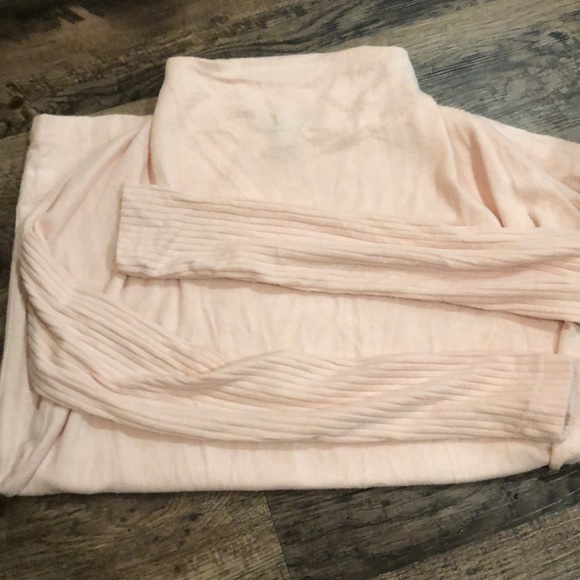 NWT! A pea in the pod hacci knit mock neck tunic - Picture 5 of 5